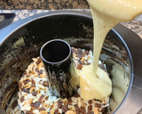 Foto del paso 7 de la receta: Pastel con frutos secos caramelizados