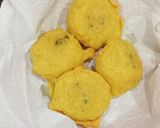 A picture of step 4 of Mumbai Style Vada Pav.