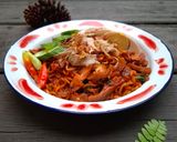 Foto langkah ke 6 dari resep Bakmi Goreng Dok Dok Merah Khas Surabaya.