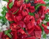 Foto del paso 3 de la receta: 🥖Bocadillo de pisto 🍅🧅🥒🫑🌶️ con huevo cocido