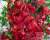 Foto del paso 3 de la receta: 🥖Bocadillo de pisto 🍅🧅🥒🫑🌶️ con huevo cocido