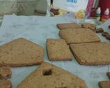 Foto langkah ke 5 dari resep GingerBread House Cookies.