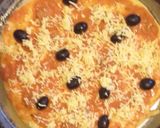صورة لخطوة 3 من وصفة بيتزا 😋