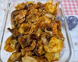Foto del paso 7 de la receta Raviolis fresco de carne en salsa de puerro, champiñones y huevo de codorniz