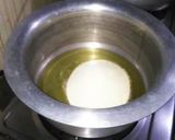A picture of step 3 of Mughalai halwa.