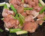 Foto del paso 3 de la receta: Pollo con Almendras y ajos tiernos - Receta de Batch cooking