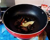 A picture of step 2 of Murg Tariwala.