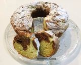 A picture of step 4 of Yogurt Avocado Marble Cake.