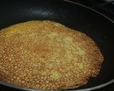 A picture of step 3 of Crepes.