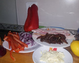Foto del paso 1 de la receta: Solomillo relleno con bacon cebolla pimiento y dátiles