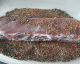 Foto del paso 4 de la receta: Lomo de cerdo curado -casero-
