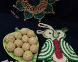 A picture of step 4 of Til Ladoo.