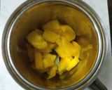 A picture of step 3 of Mango Mastani.