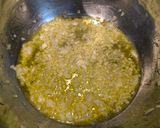 Zellerkrémleves, pirított kiflivel, sajtropogóssal recept fázis 2 fotója