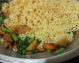 Foto langkah ke 7 dari resep Bakmi sayur pedas.