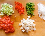 Foto del paso 1 de la receta: Seco de pollo Latino (Sudao de pollo colombiano)