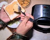 A picture of step 1 of Tandoori sandwich.