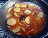 Foto del paso 3 de la receta: Salteado de verduras con patatas, huevos y chorizo