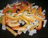 A picture of step 1 of Spicy Mexican prawns.