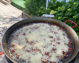 Foto del paso 6 de la receta: Paella mixta de pollo y gambones