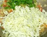 A picture of step 5 of Egg Stuff Spinach Green Paratha.