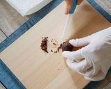 A picture of step 17 of Basic Dark Chocolate Bon Bons / Bonbon de Chocolat.