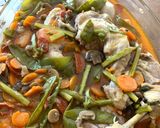 Une image de l'étape 6 de ☆Mijoté de Poulet au Lait de Coco, Chorizo et Légumes de Printemps☆.