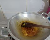 Foto langkah ke 3 dari resep Ayam Kuning Kemangi.