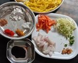 देशी नूडल्स कटलेट (desi noodle cutlet recipe in marathi) रेसिपी स्टेप 1 फोटो