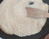 Foto del passaggio 1 della ricetta Croccante al sesamo