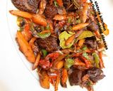 A picture of step 4 of Beef and coconut stir fry.