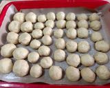 Foto langkah ke 4 dari resep Bola-bola Pisang.