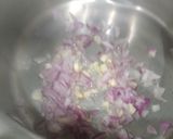 A picture of step 1 of Cream of mushrooms and sausages soup.