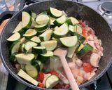 Une image de l'étape 14 de Tajine de poulet aux légumes et pruneaux.