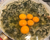 Foto del paso 12 de la receta: Pastel de acelgas y pollo