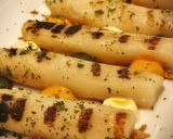 Foto del paso 9 de la receta: Espárragos blancos a la plancha a las tres salsas