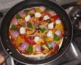 A picture of step 3 of Instant cheese burst pizza.