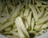 Hình bước làm 3 của món Canh dưa hường nấu tôm
