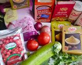 A picture of step 1 of Kofta e rogan.