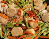 Foto langkah ke 3 dari resep Tumis (Buncis, Wortel, Bakso).