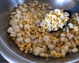 Foto del paso 4 de la receta: Pepián de choclo con pollo y longaniza