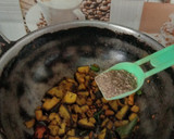 பாலாகாய் ரோஸ்ட்.. (வாழைக்காய் மிளகு ரோஸ்ட்) (Balakai roast recipe in tamil) ரெசிபி ஸ்டேப் 2 புகைப்படம்
