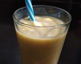 A picture of step 3 of Banana smoothie.