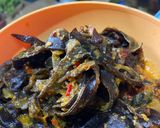 Foto langkah ke 6 dari resep Tumis Jamur Kuping Meresap.