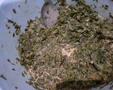 Foto langkah ke 5 dari resep Kripik Daun Singkong.