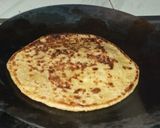A picture of step 4 of Stuffed Paratha.