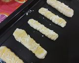 Foto langkah ke 3 dari resep Chesse Roll.
