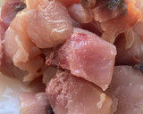 Foto del paso 1 de la receta: Bonito con tomate