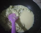 A picture of step 4 of Lauki ka Halwa.
