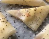 Foto del paso 7 de la receta: Samosas de masa filo, con relleno de quesos y Compota de Nísperos